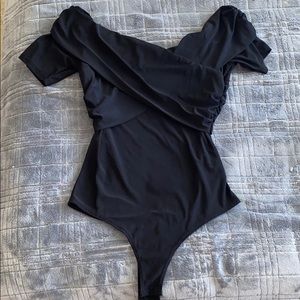 Black off/on the shoulder bodysuit